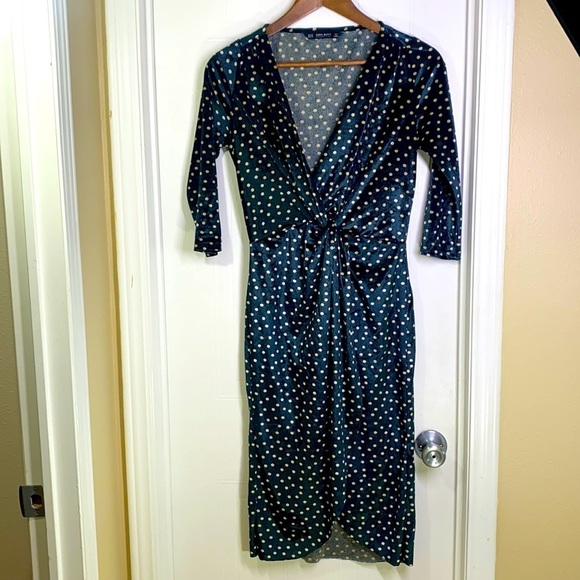 Zara - Green & Creme Dot Twisted Dress Size XS - Picture 1 of 10